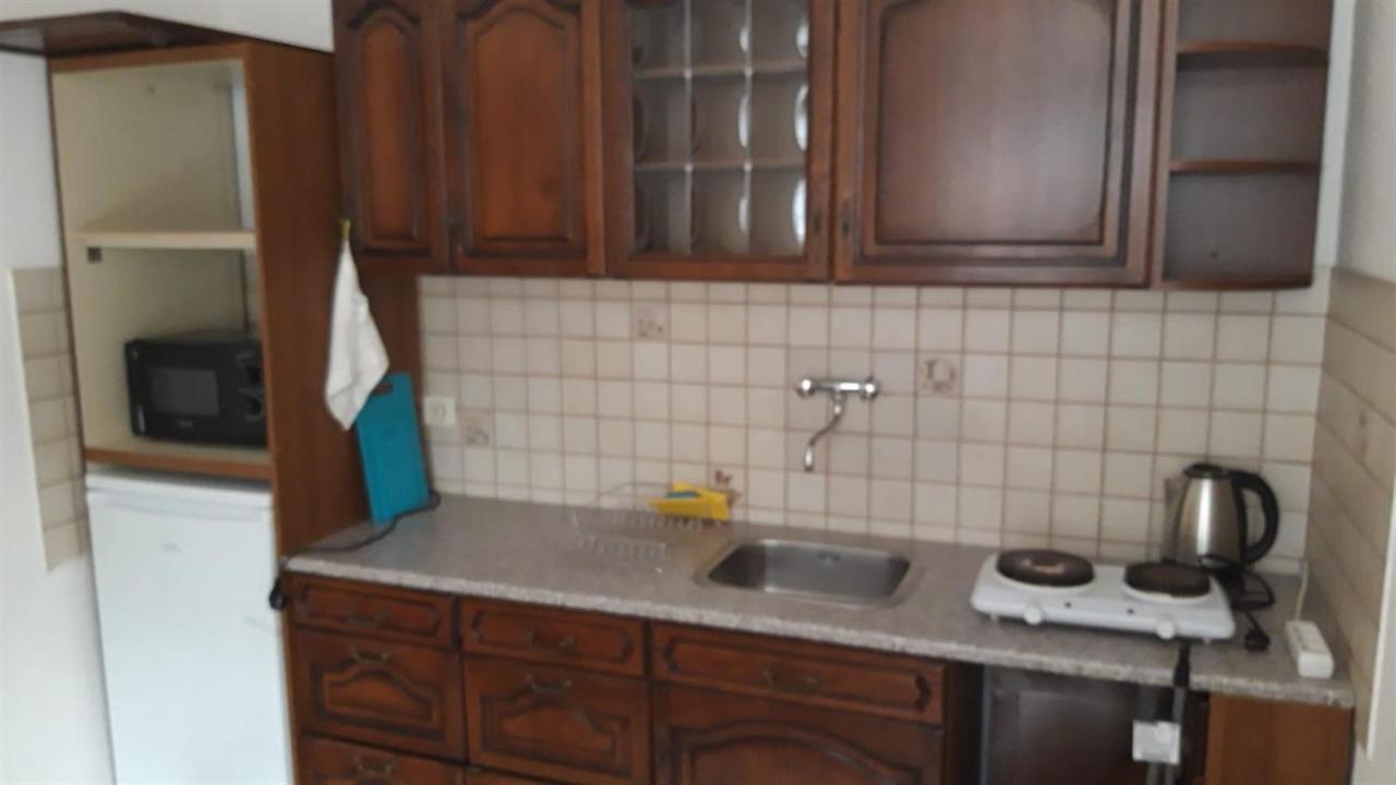 2 Zimmer Wohnungen K&K Unterkunft. Gbr Duisburg Ngoại thất bức ảnh