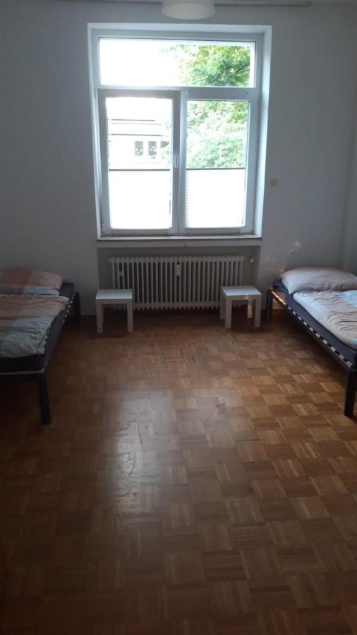 2 Zimmer Wohnungen K&K Unterkunft. Gbr Duisburg Ngoại thất bức ảnh